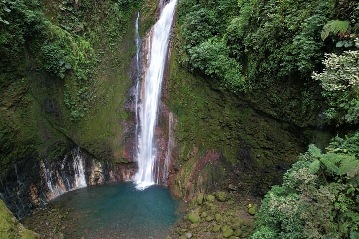 Bajos del Toro Waterfall Hiking Tour — Tesoro Escondido Waterfall & Natural Pools