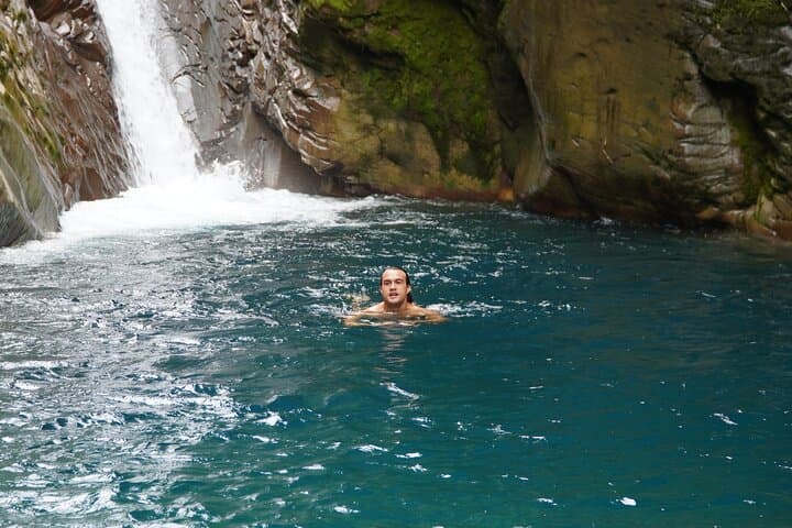 Bajos del Toro Waterfall Hiking Tour — Tesoro Escondido Waterfall & Natural Pools photo 5