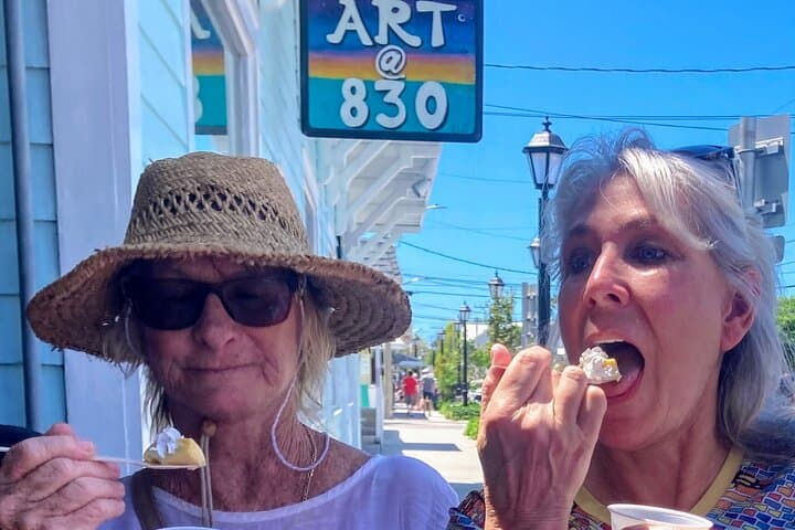 Key Lime Pie Walking Tour — Historic Seaport Tasting in Key West photo 3