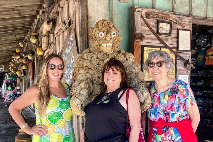 Key Lime Pie Walking Tour — Historic Seaport Tasting in Key West photo 6