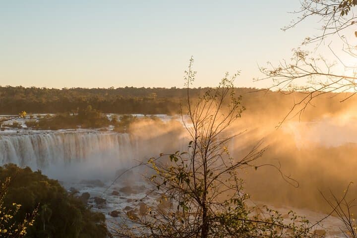 Sunrise at Iguazu Falls (Brazil) — Dawn Tour & Birding on the Brazilian Side photo 4