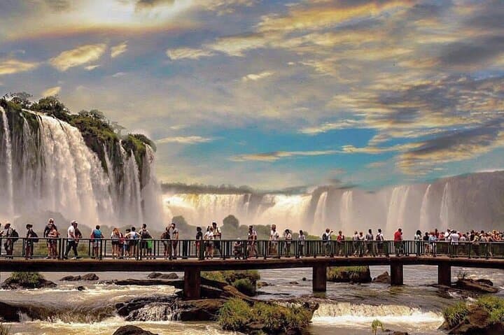 Sunrise at Iguazu Falls (Brazil) — Dawn Tour & Birding on the Brazilian Side photo 2