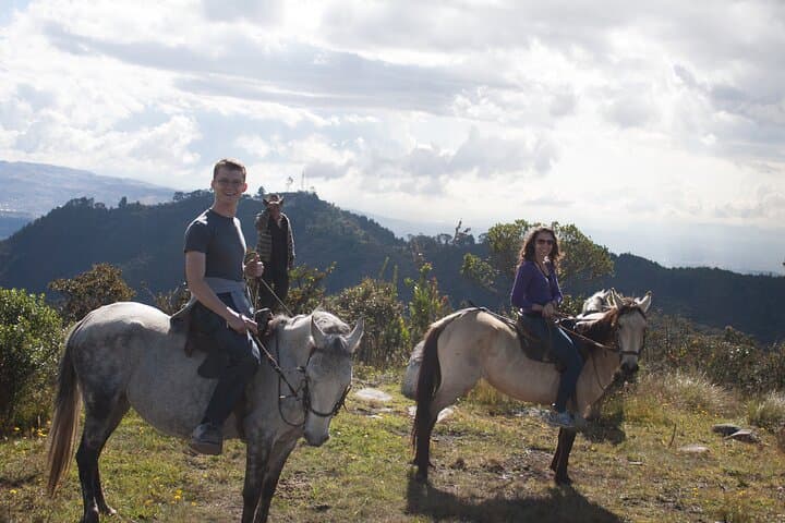 Highlands Horseback Riding in Bogotá: Andean Trails & Panoramic Views photo 5