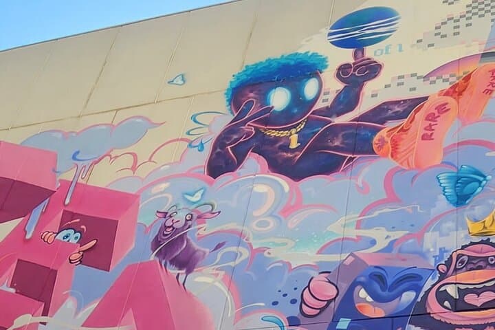 Charlotte Mural Tour: Uptown Street Art & Eats Golf Cart Experience photo 4