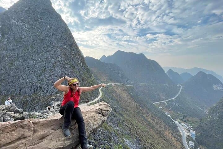 Ha Giang Loop Private Car Tour: 3-Day Highlands Road Trip to Ma Pi Leng & Nho Que photo 3