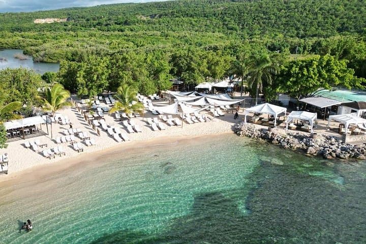 Montego Bay Beach Club Transfer to Bamboo Beach: Day Pass & Snorkel Options photo 3