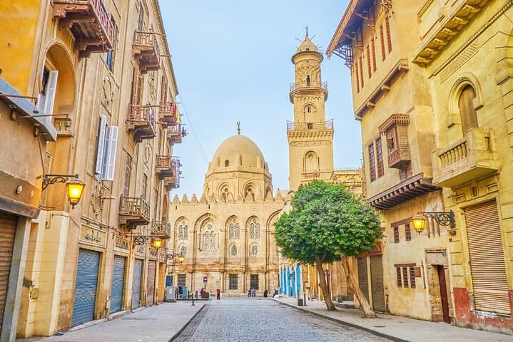 Private Old Cairo Walking Tour — Cairo Tower, Felucca & Khan el-Khalili photo 3