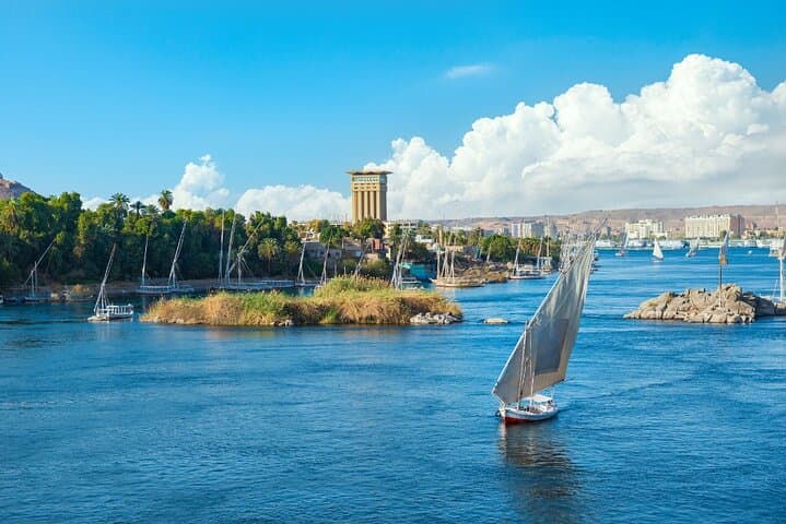 Private Day Tour to Abu Simbel from Aswan — Ramses II Temples & Lake Nasser Drive photo 3