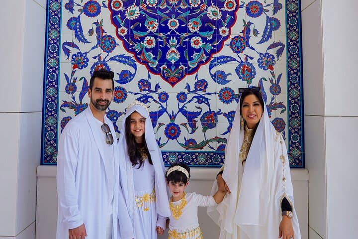 From Dubai to Abu Dhabi: Sheikh Zayed Mosque & City Sights Day Tour photo 5
