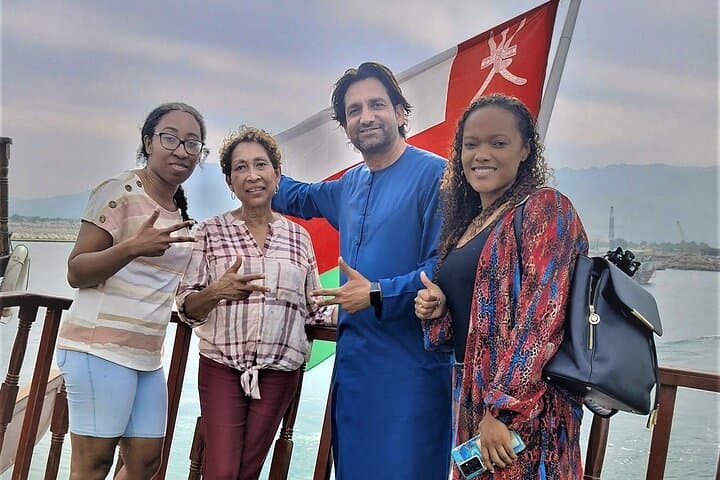Musandam Dibba Dhow Cruise: Snorkeling, Swimming & Buffet Lunch from Dubai photo 4