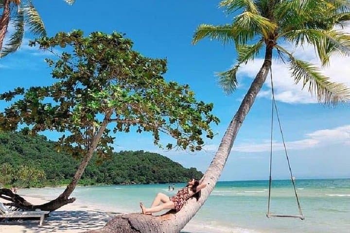 Unveiling Phu Quoc: A Day of Sun, Sea, and Sky