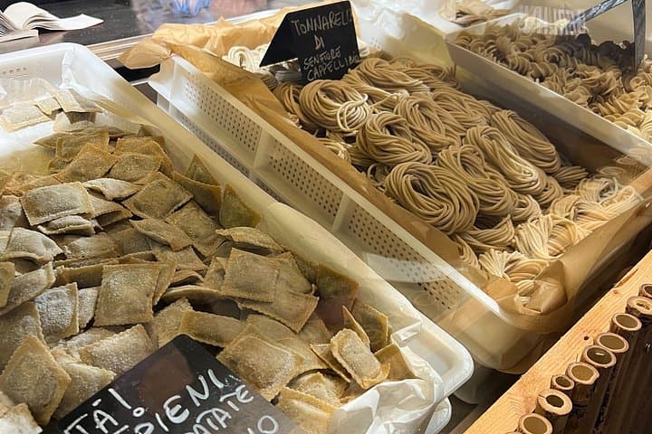 Rome E-Bike Tour: Street Food Market Feast & Ancient Sights photo 1