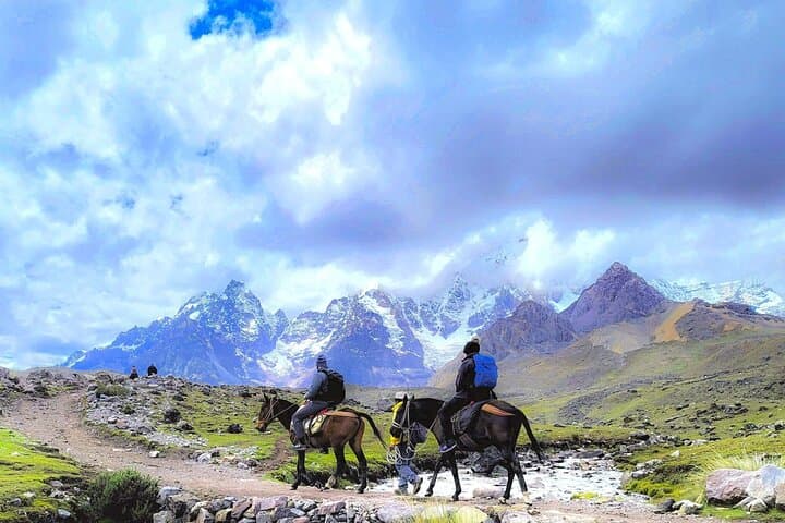 Horseback to Ausangate’s 7 Lakes: One-Day Alpaca & Glacier Ride from Cusco photo 4