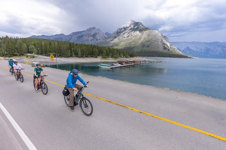 Banff Mountain Lakeside E‑bike Tour: Ride the Minnewanka Loop & Two Jack Lake photo 3