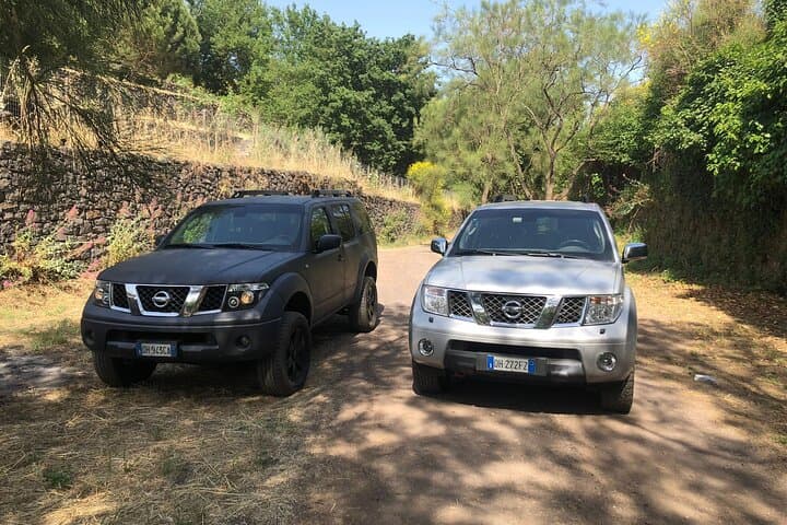 Etna 4x4 Private Tour with Volcanic Cave & Sicilian Farm Lunch photo 5