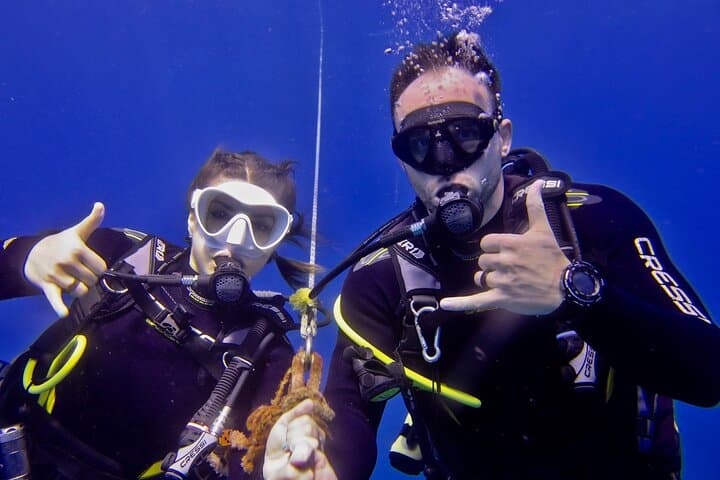 Scuba with Sea Turtles on Kauai — Beginner Shore Dive Experience photo 6