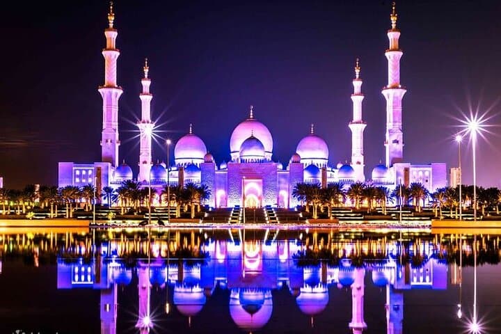 Abu Dhabi Day Trip from Dubai: Sheikh Zayed Mosque, Corniche & Ferrari World photo 6