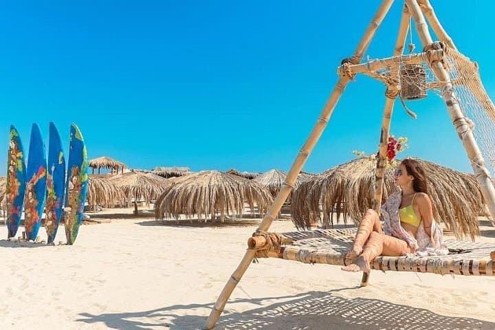 Hula Hula Island Snorkel Day Trip from Hurghada: Coral Reefs, Lunch & Watersports
