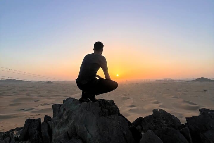 Jeddah Desert Safari and Camping: Dune Bashing, Quad Biking & Sandboarding photo 3