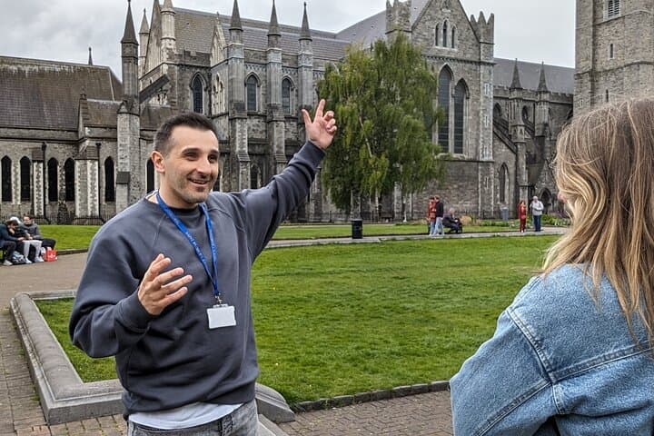 2-Hour Guided Walking Tour of Dublin City Centre — St. Patrick's, Trinity & Temple Bar photo 3