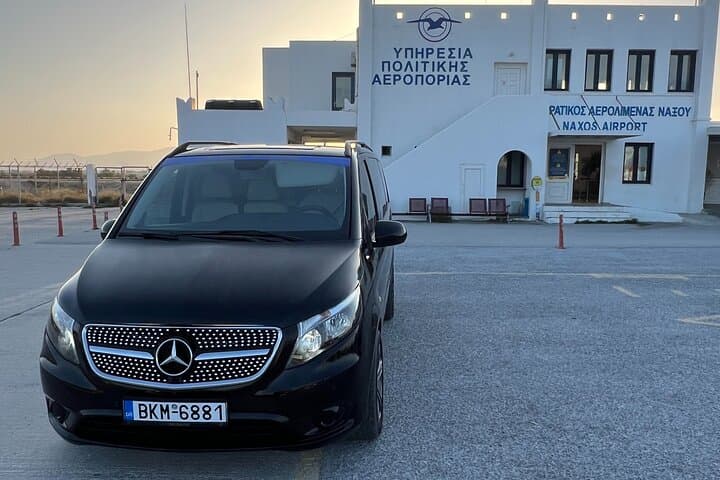 Private Transfers in Naxos: Airport, Port & Hotel Van and Jeep Service photo 5