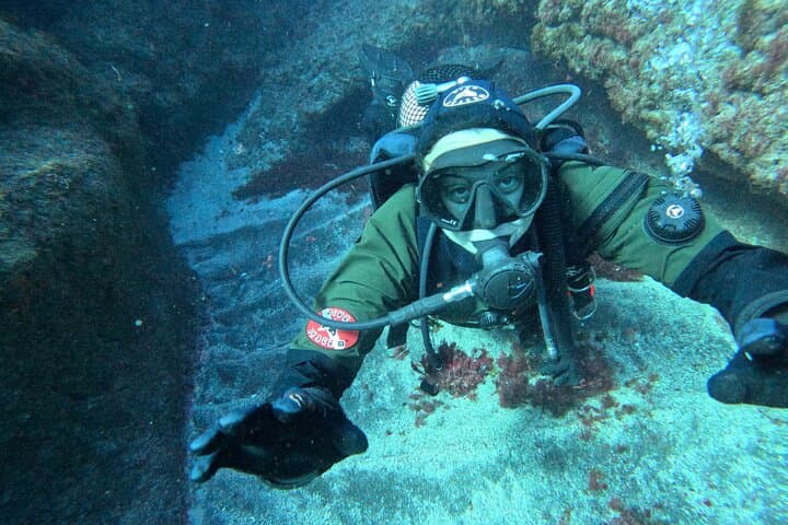 Discover Scuba Diving in Tenerife: Beginner Ocean Dive with Instructor photo 5