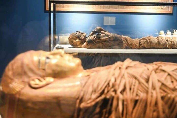 Full-Day Cairo Tour from Hurghada: Pyramids, Sphinx & Egyptian Museum by Plane photo 2