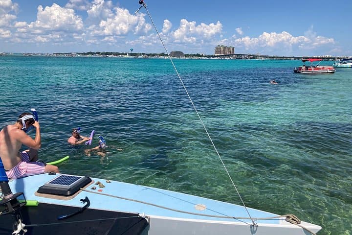 Destin Private Catamaran Snorkel Tour to Crab Island — 3–4 Hour Charter photo 4