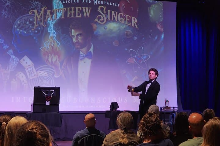 Inside Matthew Singer’s Hawaii Magic and Mentalism Show at Ala Moana Hotel photo 3