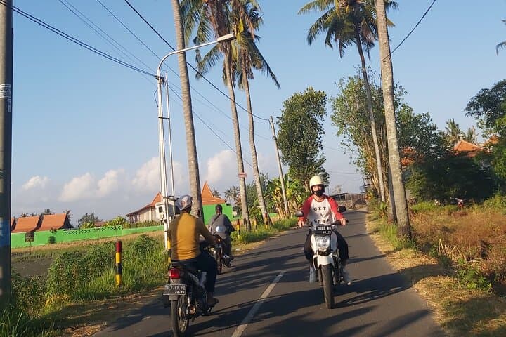 Manual Motorbike Lessons in Canggu, Bali — Learn to Ride in 2 Hours photo 6