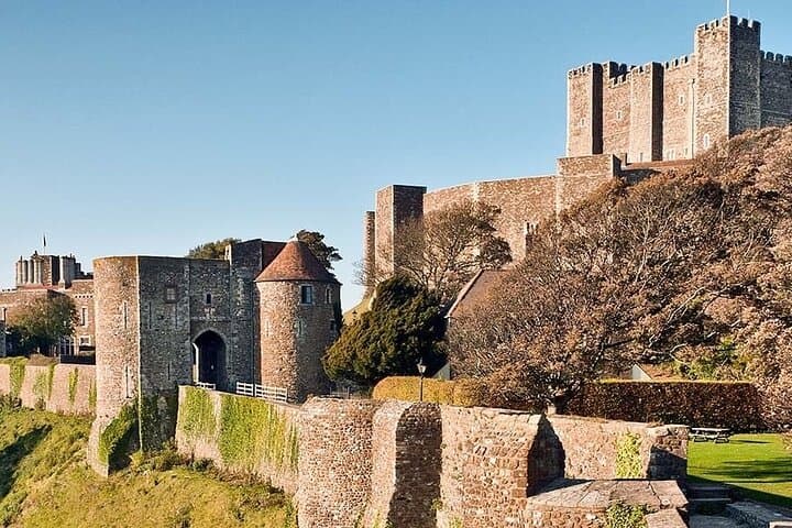 Private Day Trip to Dover, Canterbury and Leeds Castle from London photo 3