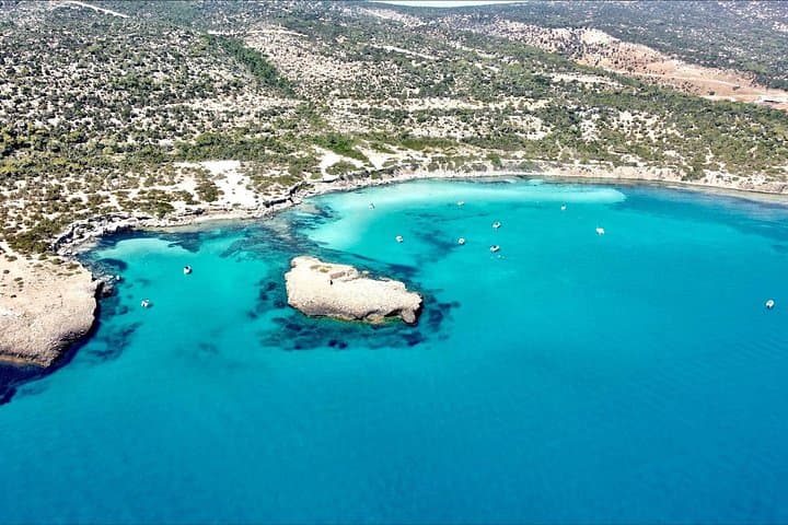 Blue Lagoon Speedboat Tour from Paphos: Luxury Marinello 20 to Akamas photo 4