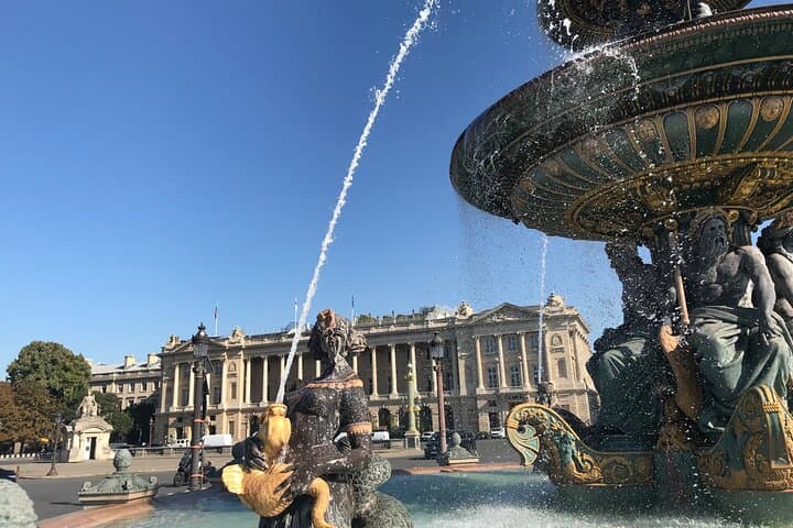 See Paris Your Way: Private Driver Tour to Eiffel, Montmartre & Notre-Dame photo 2