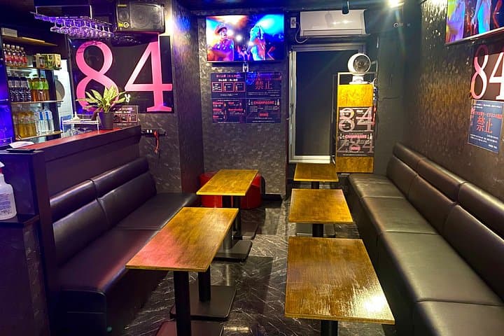 Kinshicho Karaoke Nightlife in Tokyo — Local Bar, All-You-Can-Drink & Snacks