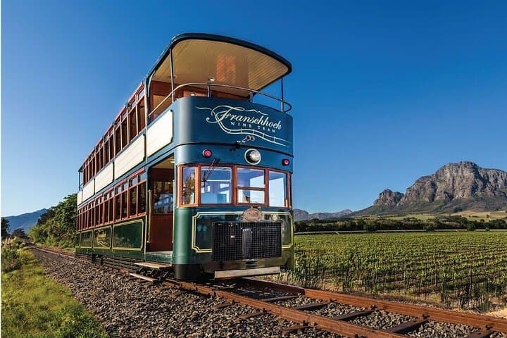 Cape Town Airport Shuttle: Private Transfers Between CPT and the City photo 3