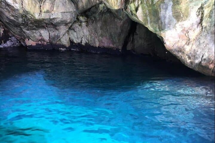 Private Boat Tour to 4 Islands & Caves from Dubrovnik with Local Skipper photo 2