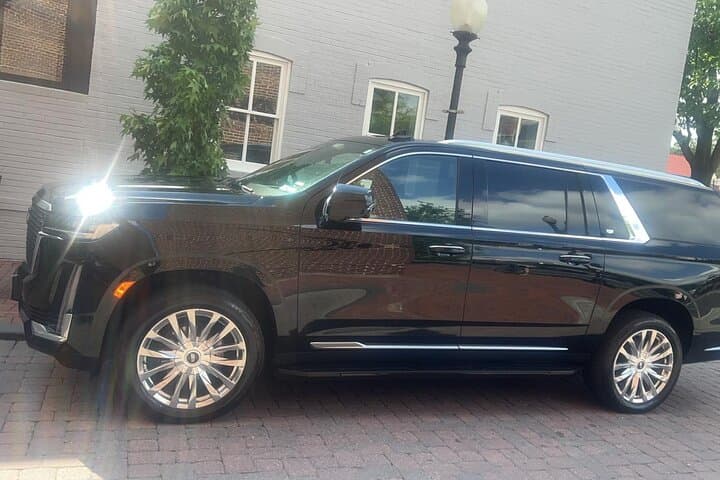 Luxury SUV Private Day or Night Tour of Washington, DC — Private Escalade Sightseeing photo 6