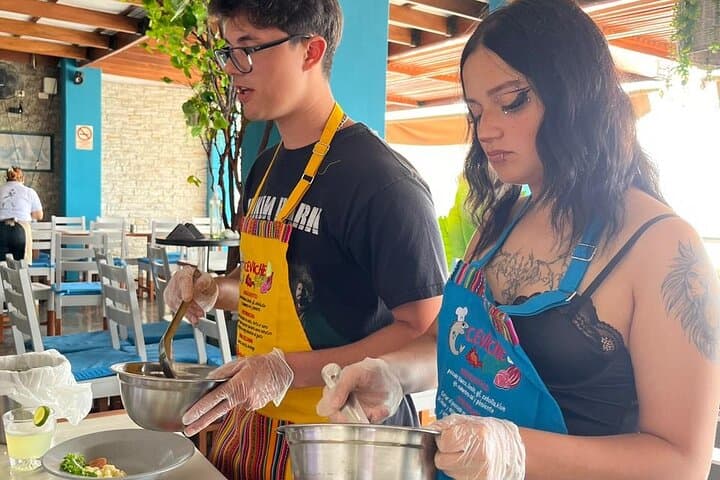 Lima Gourmet Tour: Market Fruit Tasting & Coastal Cooking Class