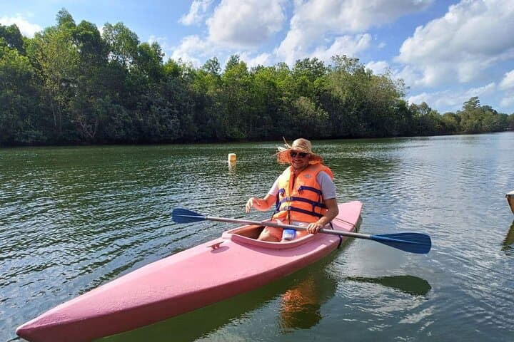 Phu Quoc Northern Islands Kayak & Starfish Beach Day Tour photo 6