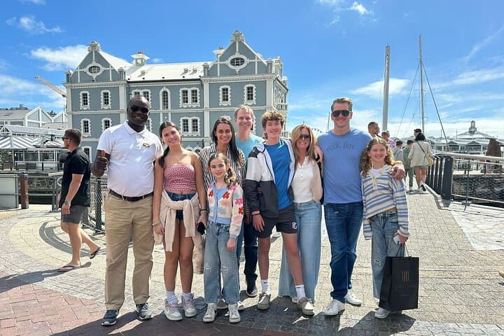 Table Mountain & Robben Island Full-Day Tour: Cable Car, City Sights & Heritage photo 6
