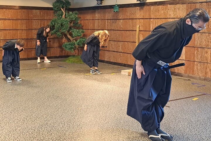 Hands-On Samurai Sword Experience at SAMURAI MUSEUM KYOTO photo 4