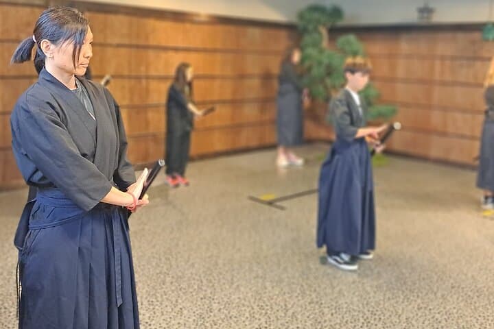 Hands-On Samurai Sword Experience at SAMURAI MUSEUM KYOTO photo 3