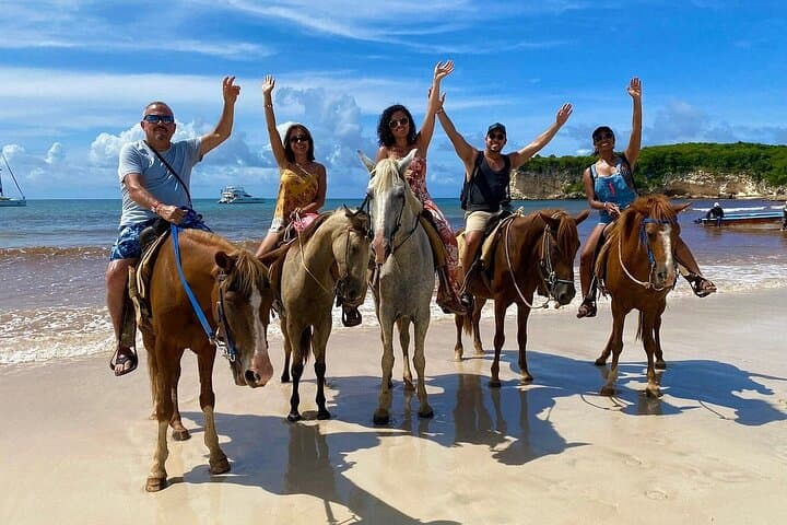 Montana Redonda and Playa Esmeralda Day Tour from Punta Cana photo 4
