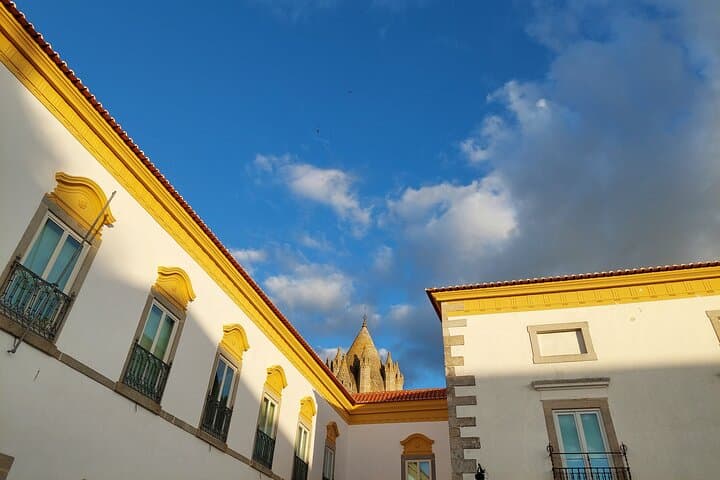 Évora Jewish History Private Walking Tour — Chapel of Bones & Medieval Quarter photo 5