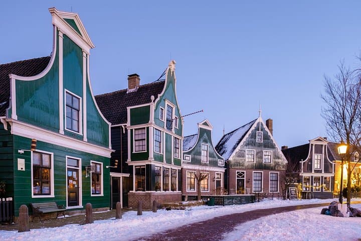 Zaanse Schans & Volendam Private Day Tour: Windmills, Cheese, and Fishing-Village Strolls photo 3