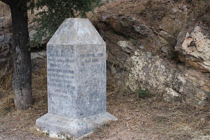 Miners Peak Jeep Tour: Bisbee Lavender Pit & Mule Mountains 4x4 Adventure photo 3