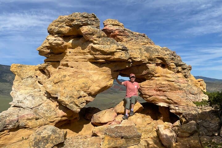 Private Guided Nature Hike Near Cody, Wyoming — 6-Mile Sage & Red Rock Loop photo 2