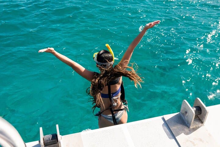 SeaFari FastCat Power Catamaran: St. Thomas Snorkel, Beaches & Boat Party photo 3