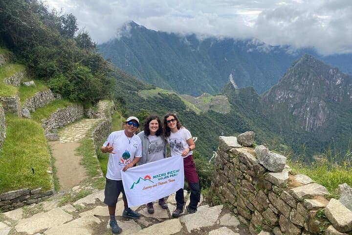 Short Inca Trail: 2-Day Camping Trek to Machu Picchu via Wiñay Wayna photo 2