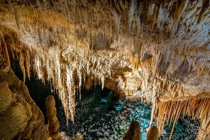Inside Mallorcas Caves of Drach: Lake Martel Boat Concert and Guided Tour photo 3